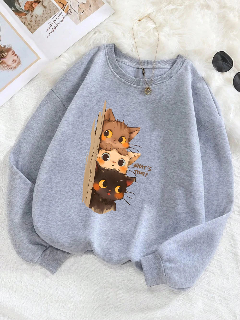 Three Little Cats Watching You Hoodie – Women’s Loose Sweatshirt