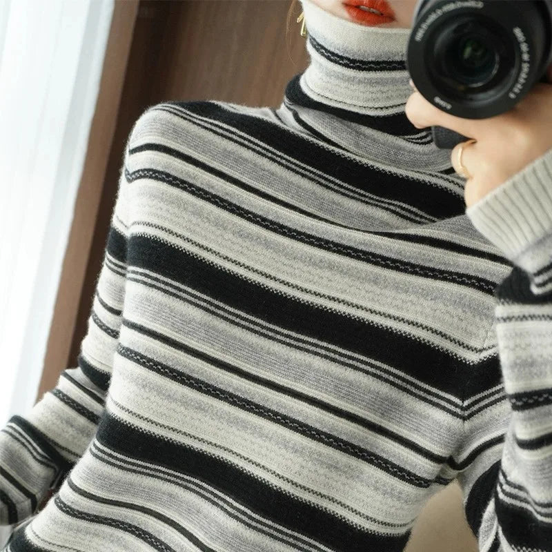 Women’s Korean Hoodie Sweater – Loose Thick Knitted Pullover