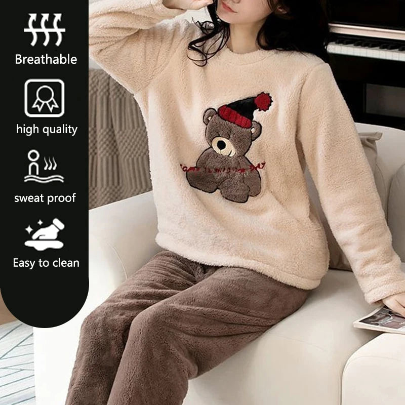 2pcs Women’s Warm Pajama Set – Coral Velvet Cartoon Bear