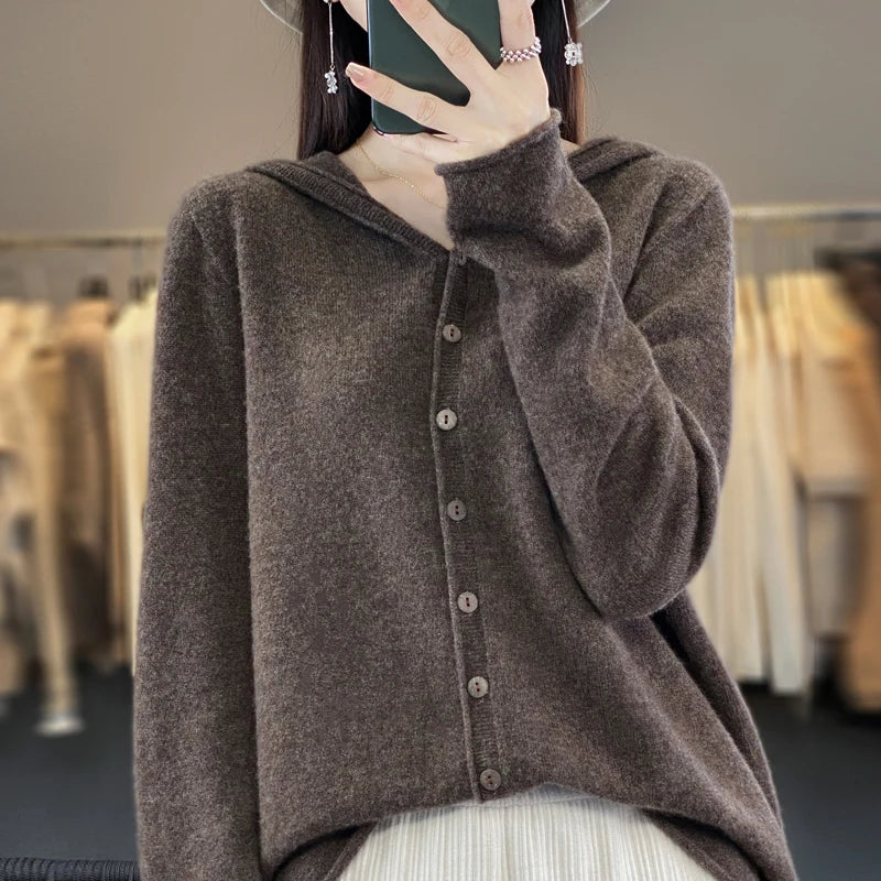 100% Merino Wool Cardigan – Women’s Loose Autumn/Winter Sweater