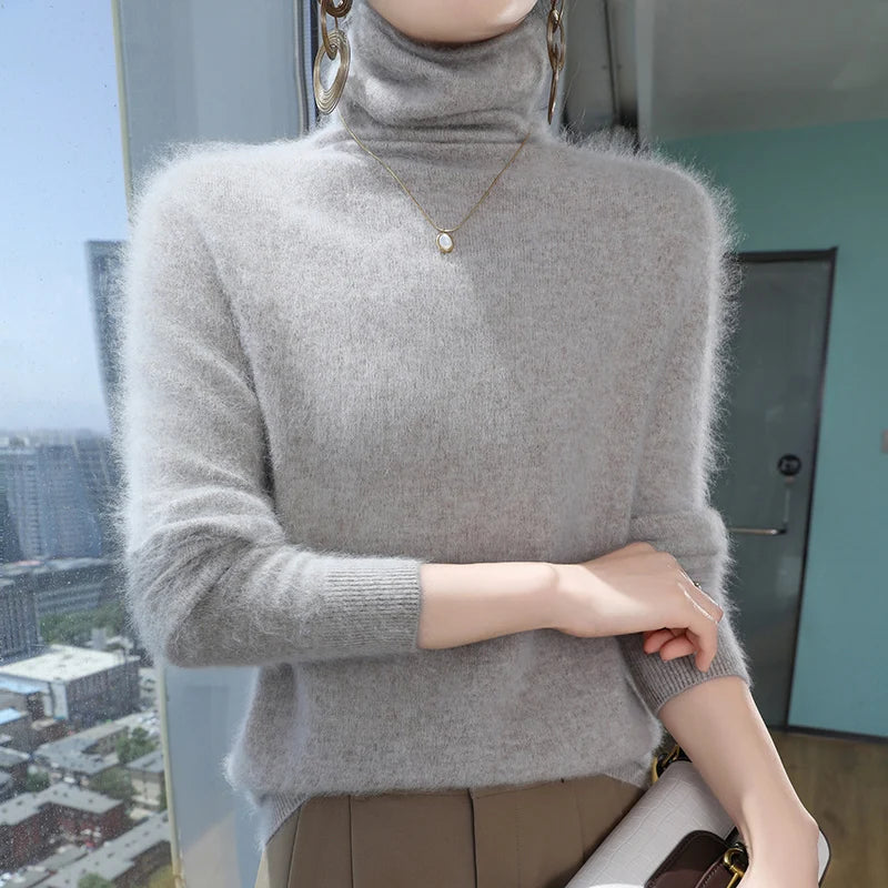 “Women’s 100% Mink Cashmere Sweater”