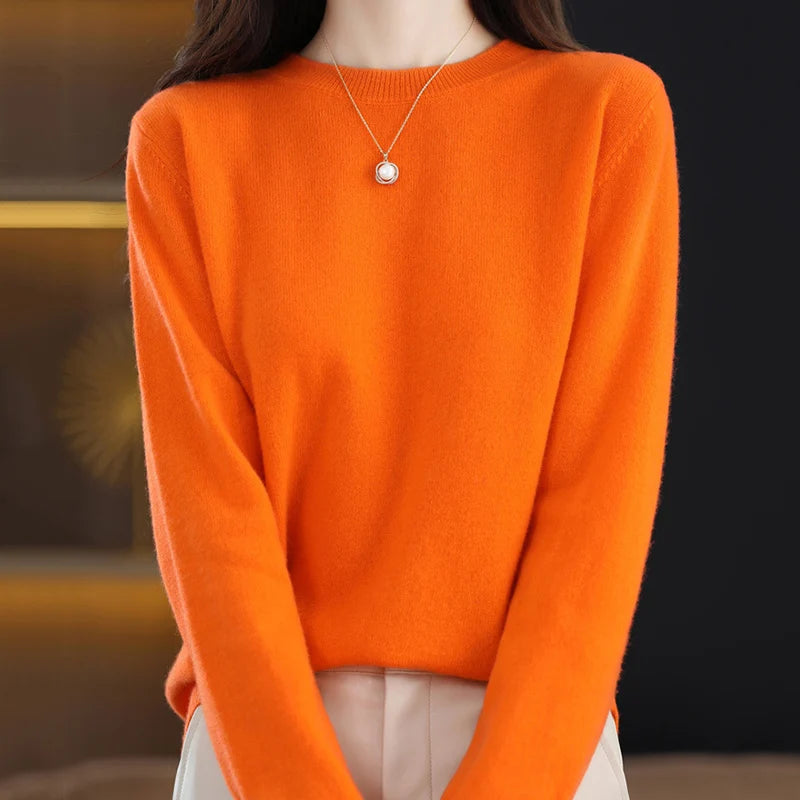 “Women’s Knit Pullover”