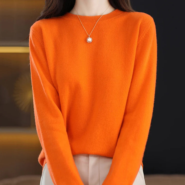 “Women’s Knit Pullover”